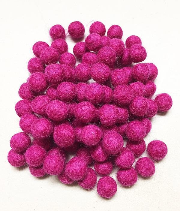 Yarn Place Felt Balls - 100 Pure Wool Beads 15mm Mexican Pink P8