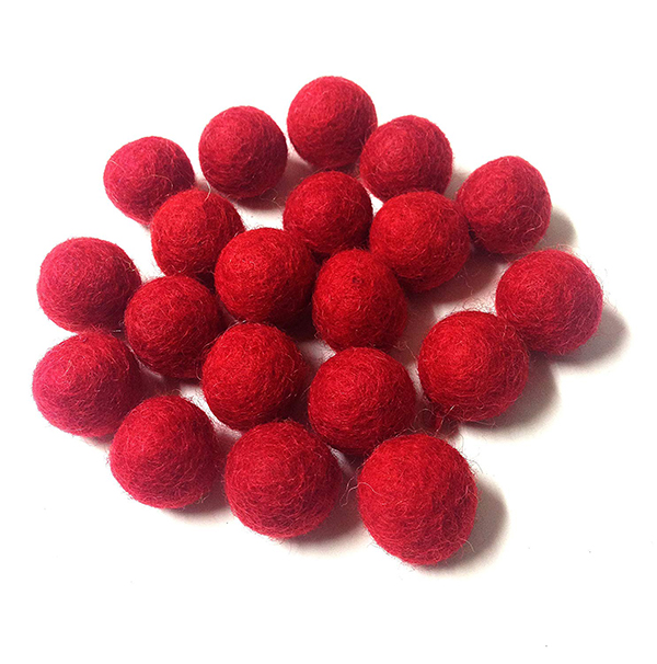 Yarn Place Felt Balls - 100 Pure Wool Beads 15mm Red 01