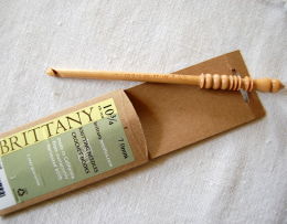 Brittany Knitting Needle Crochet Hook US Size L 8.0mm - Click Image to Close